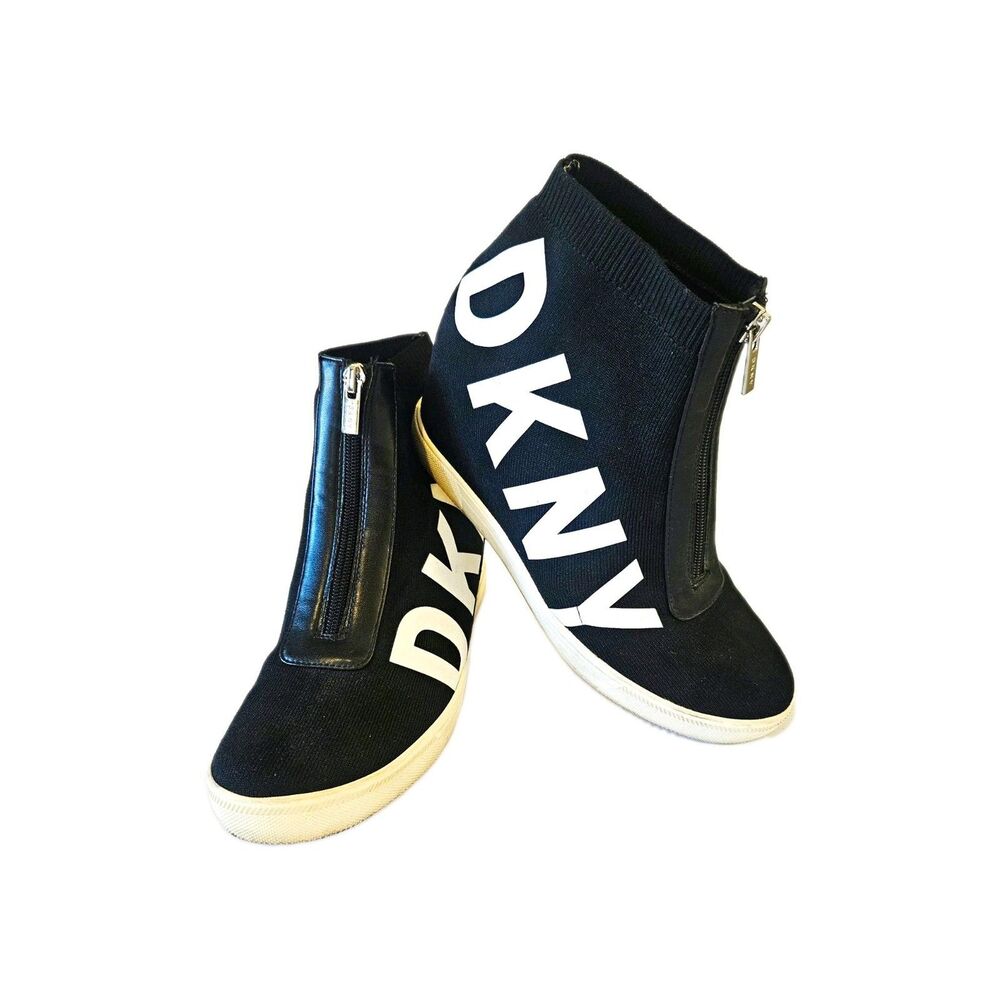 DKNY Women's Tennis Shoes Size 9
